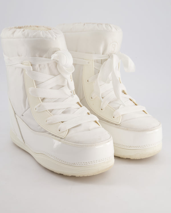 Bogner White Nylon and Leather Lace Up Snow Boots Size EU 39-41