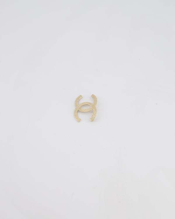 Chanel 16B Champagne Gold CC Textured Brooch