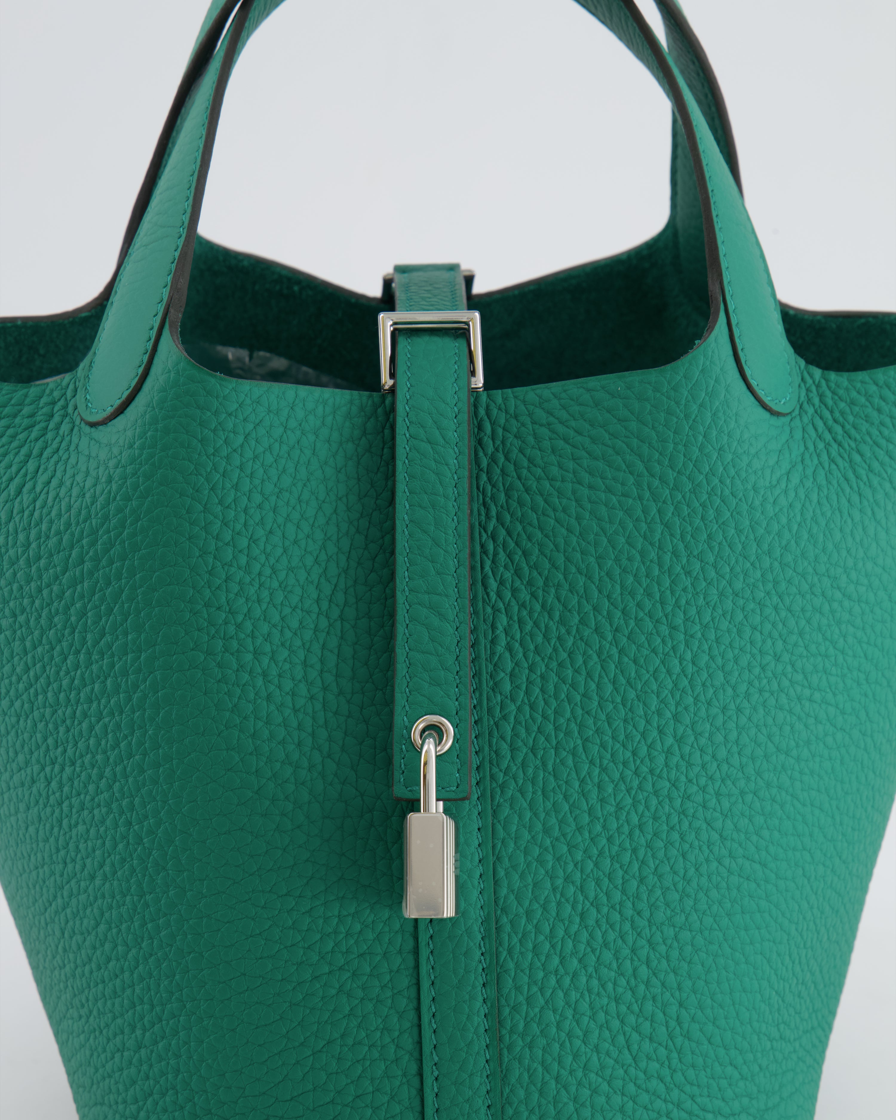 Hermès Picotin Lock Bag 18 in Clemence Leather Vert Vertigo