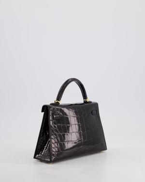 *SUPER RARE* Hermès Mini Kelly II 20cm Bag in Noir Alligator Mississippiensis Leather with Gold Hardware