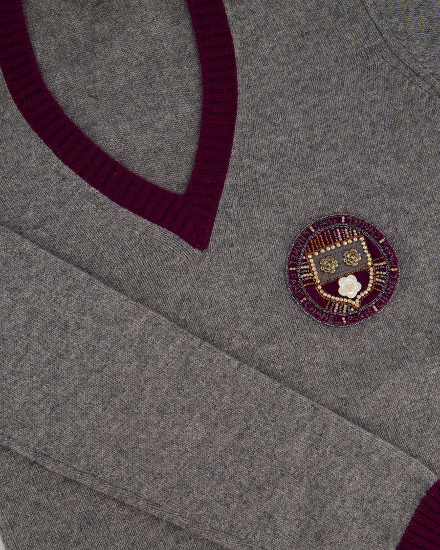 Chanel 07/A Grey and Purple Cashmere Jumper with Embroidered and Beaded Logo Patch Detail FR 38 (UK 10)