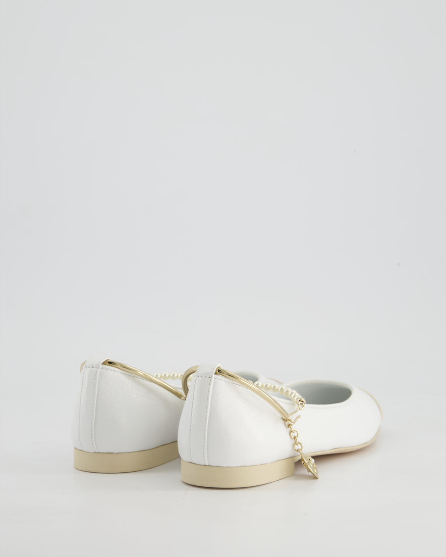*HOT* Chanel White Ballerina Shoes In Crumpled Leather with Camelia & Pearls Charm Ankle Strap&nbsp;Detail Size EU 35