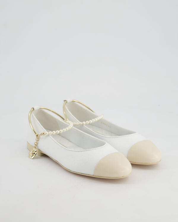 *HOT* Chanel White Ballerina Shoes In Crumpled Leather with Camelia & Pearls Charm Ankle Strap&nbsp;Detail Size EU 35