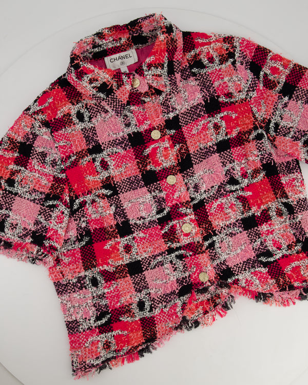 Chanel 22M Coco Beach Hot Pink & Black Cropped Tweed Shirt with White CC Logo Detail Size FR 34 (UK 6)
