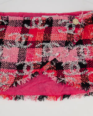 Chanel 22M Coco Beach Hot Pink & Black Ultra Mini Skirt with White CC Logo Detail Size FR 34 (UK 6)