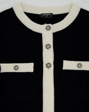 Chanel 24C Black & White Cashmere Long Sleeve Cardigan with CC Buttons Detail Size FR 36 (UK 8) RRP £3200