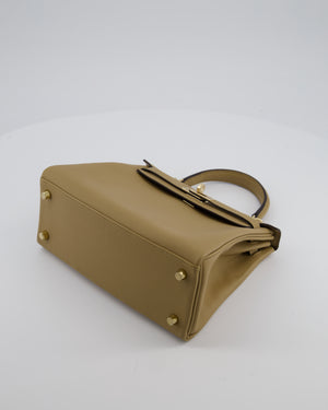 Hermès Kelly 25 Retourne Bag in Poussiere Swift Leather with Permabrass Hardware