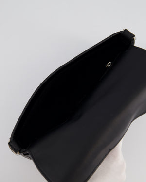 *MENSWEAR* Fendi Black Selleria Baguette Bag In Grained Leather with Silver Hardware
