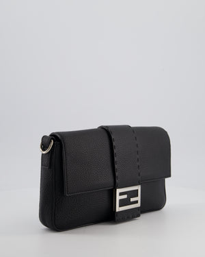 *MENSWEAR* Fendi Black Selleria Baguette Bag In Grained Leather with Silver Hardware