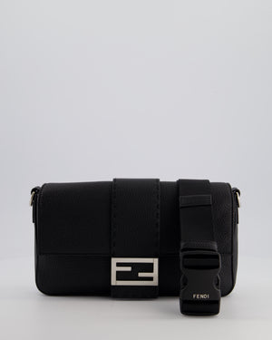 *MENSWEAR* Fendi Black Selleria Baguette Bag In Grained Leather with Silver Hardware