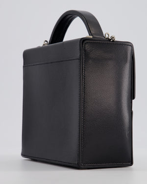 *FIRE PRICE* Hermès Cinhetic Box Bag in Noir Chevrè Chamkila Leather with Palladium Hardware