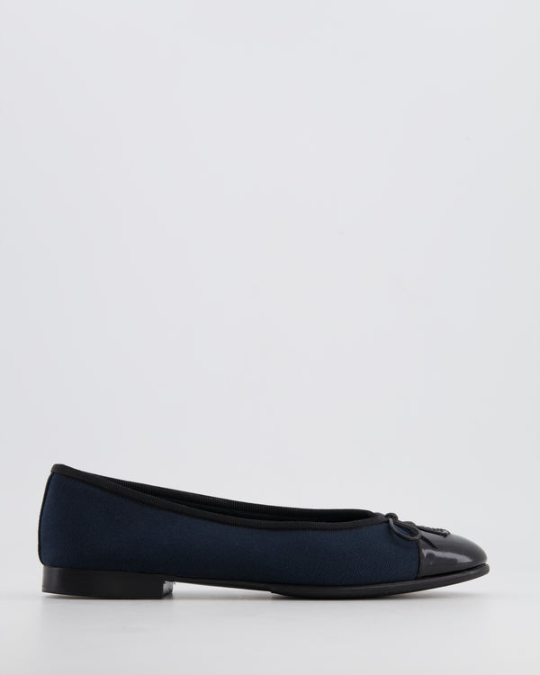 Chanel Navy Blue Toile and Black Patent Leather CC Ballerina Size EU 37