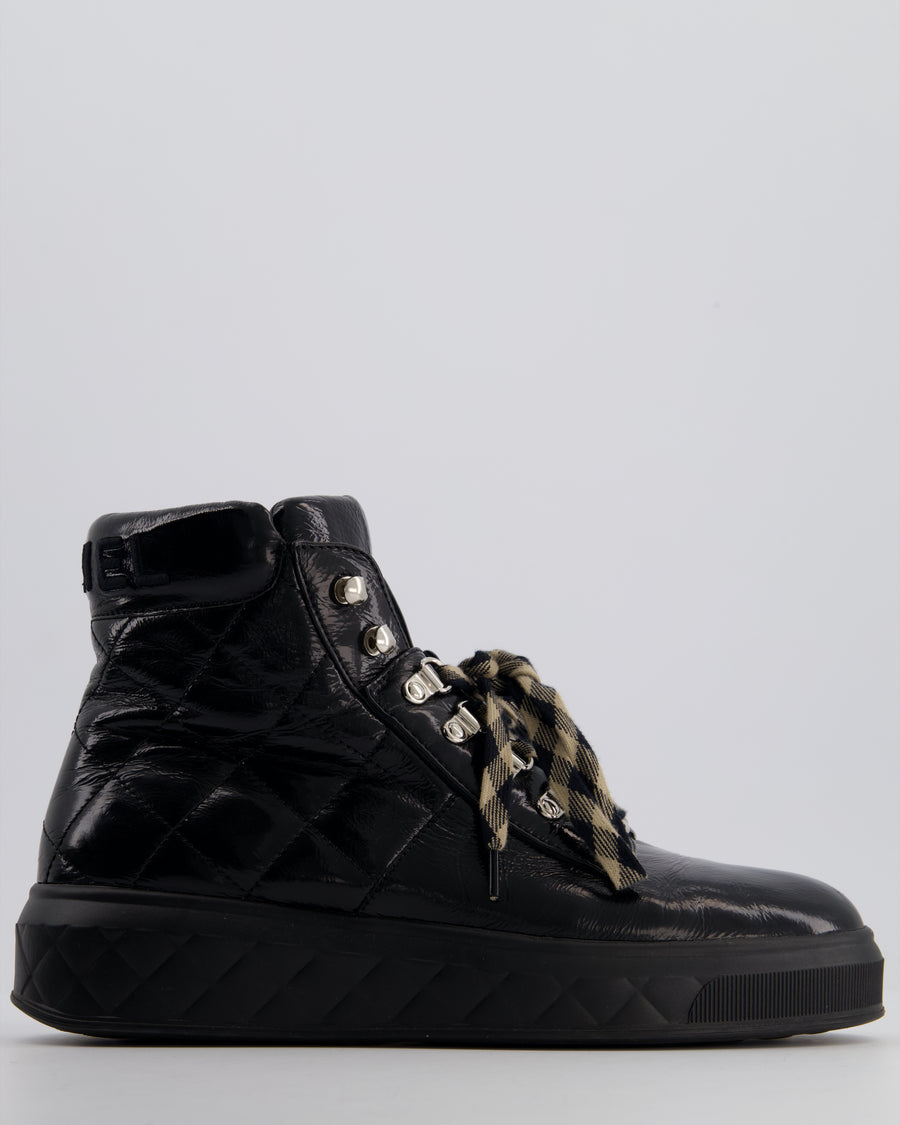 Chanel Black Quilted Patent Leather Ankle Boots EU 39