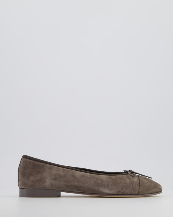 *HOT* Chanel Grey Ballerina Flat with CC Logo in Suede Size EU 39