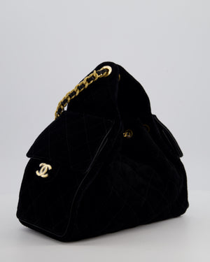 *SUPER RARE* Chanel Black 25 Small Bag in Suede Calfskin Leather with Brushed Gold Hardware