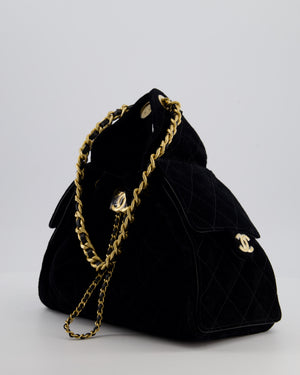 *SUPER RARE* Chanel Black 25 Small Bag in Suede Calfskin Leather with Brushed Gold Hardware