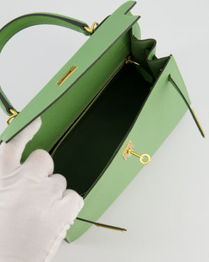 *HOT COLOUR* Hermès Kelly 25 Sellier Bag in Vert Criquet Epsom Leather with Gold Hardware