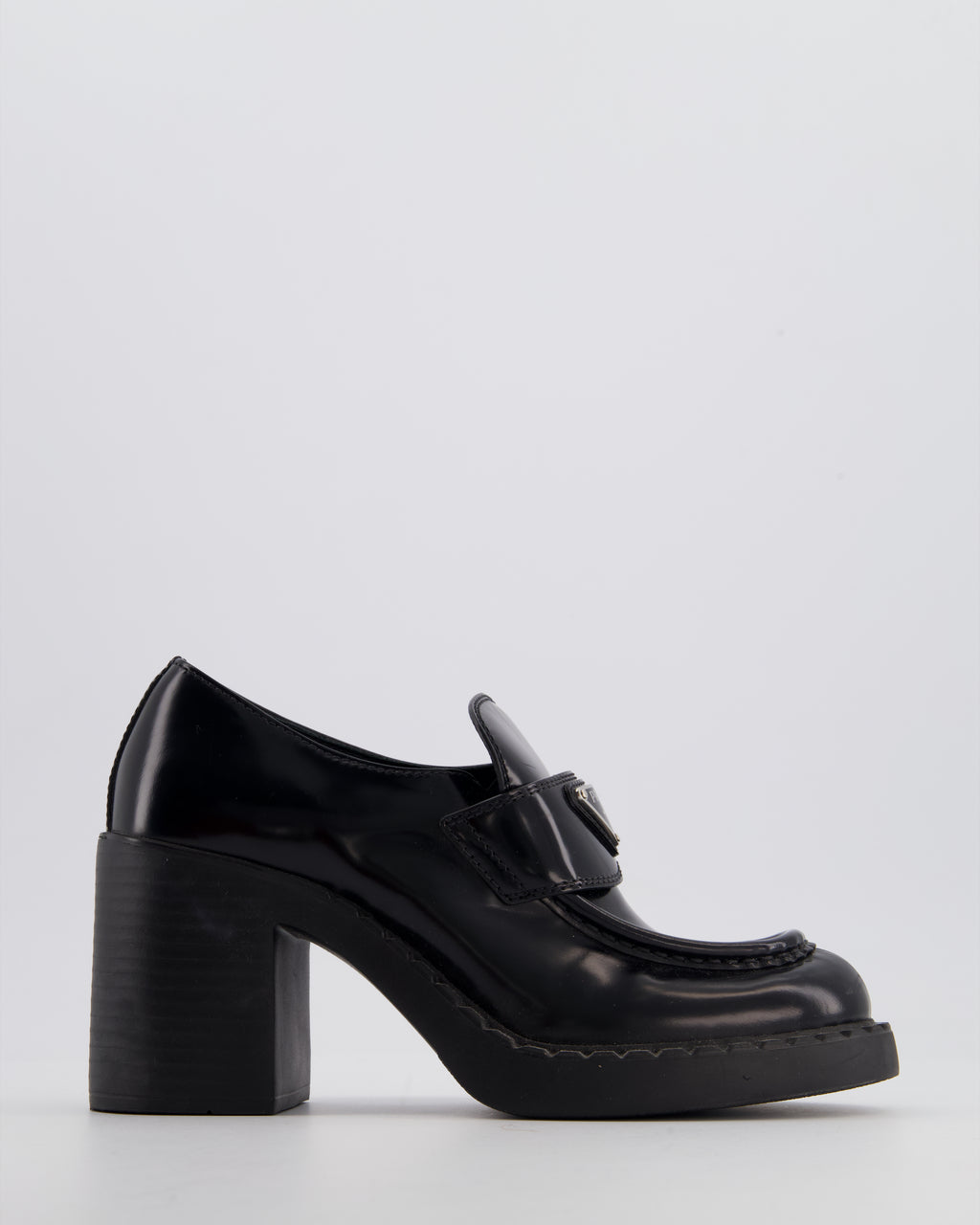 【K】PRADA Leather Low Heels Prada Black Patent Leather Low Heel Pumps Shoes w Silver