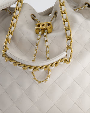 *RARE* Chanel 25 Medium Handbag in White Grained Calfskin Leather with Antique Gold Hardware