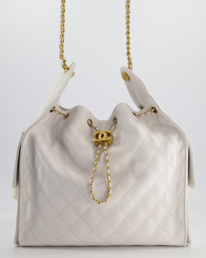 *RARE* Chanel 25 Medium Handbag in White Grained Calfskin Leather with Antique Gold Hardware