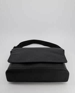 Louis Vuitton Black GM Messenger Bag in Damier Calfskin Leather with Silver Hardware
