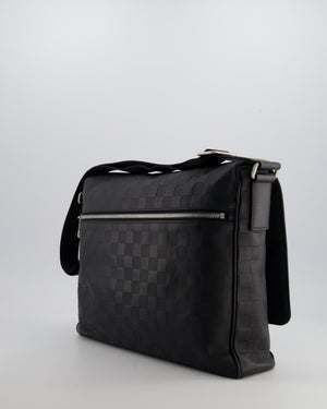 Louis Vuitton Black GM Messenger Bag in Damier Calfskin Leather with Silver Hardware