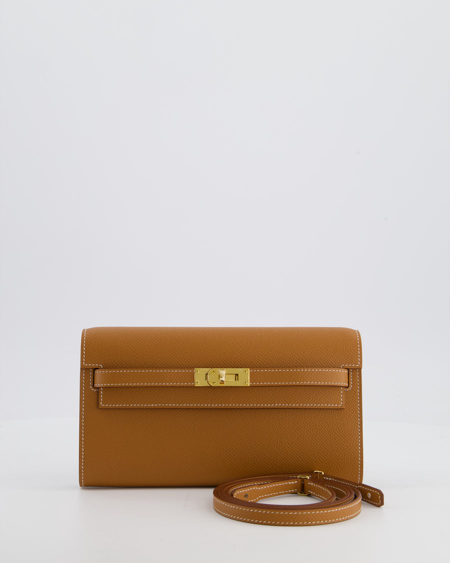 Hermès Kelly To Go Bag in Gold Epsom Leather with Gold Hardware