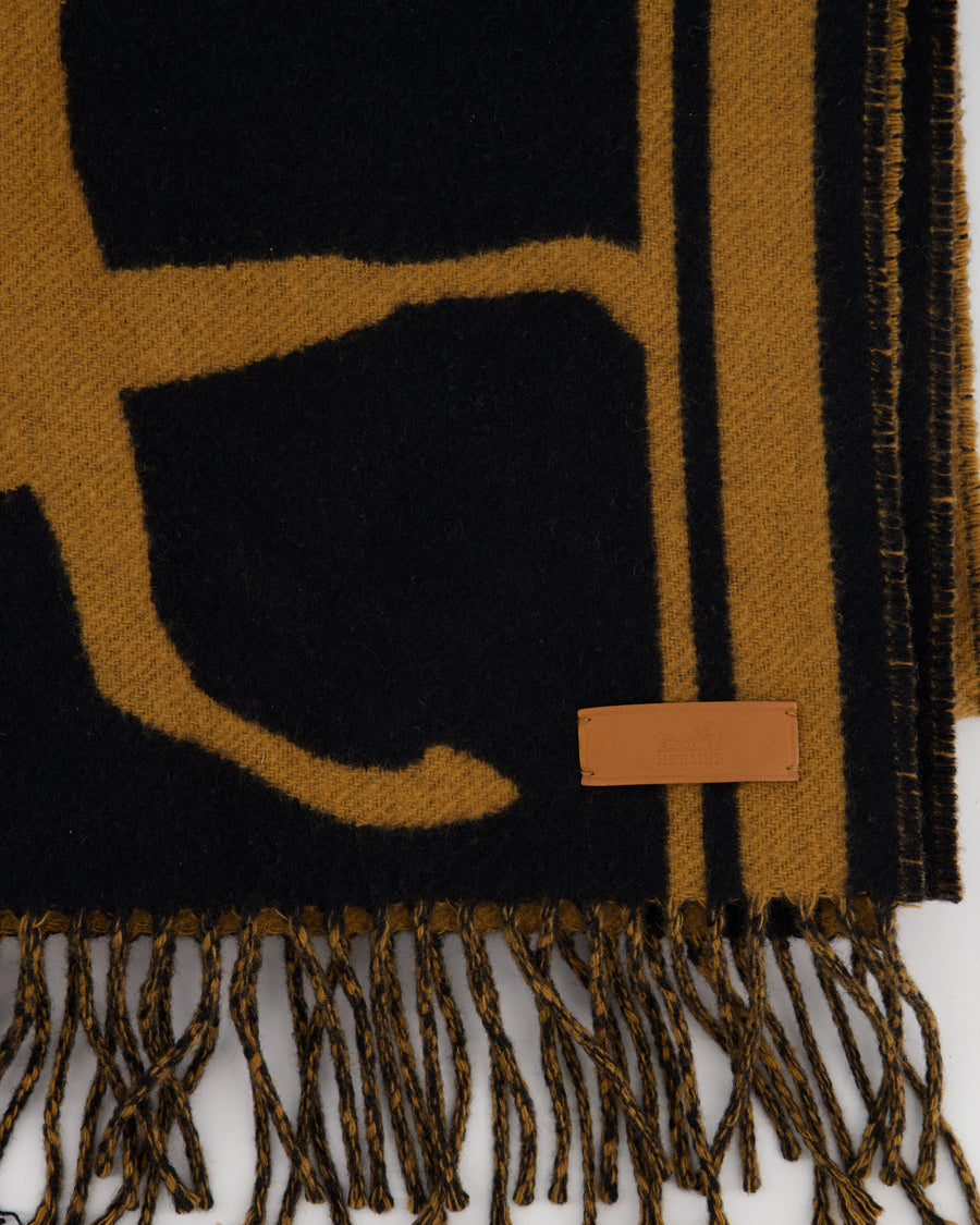 Hermès Black and Gold Casaque Tete A Queue Scarf Size 204cm x 40cm