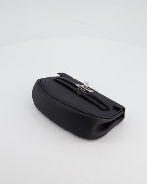 *NEW RELEASE* Hermès Kelly Moove Bag in Noir Swift Leather with Palladium Hardware