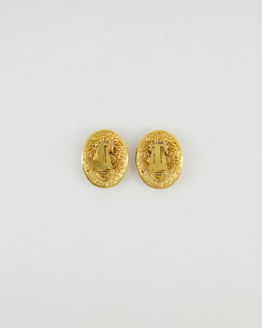 Chanel Vintage 94P Gold Polished Oval Clip On Earrings with CC Logo