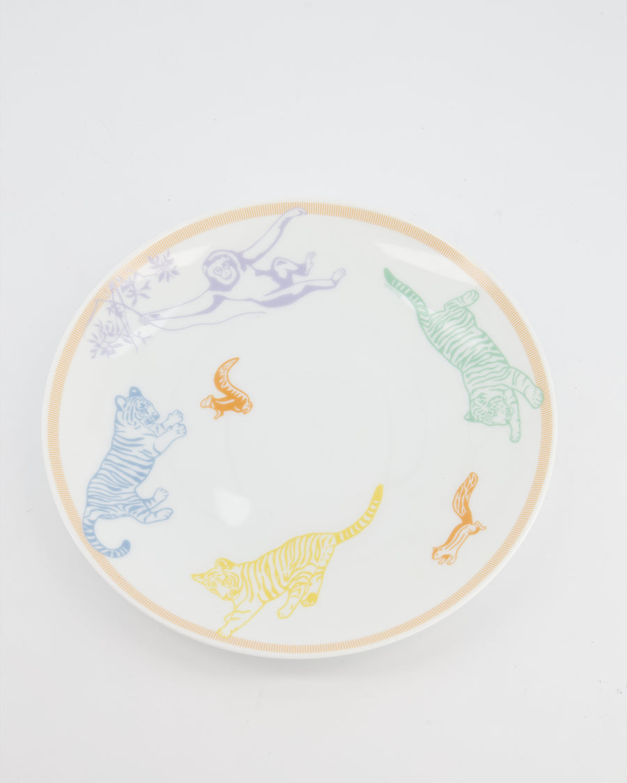 Hermès White Printed "Passe-Passe" Tumbler, Bowl, and Plate Set