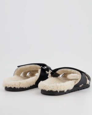 Hermès Chypre Sandals in Black Calfskin Leather and White Shearling Lining Size EU 39