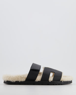Hermès Chypre Sandals in Black Calfskin Leather and White Shearling Lining Size EU 39