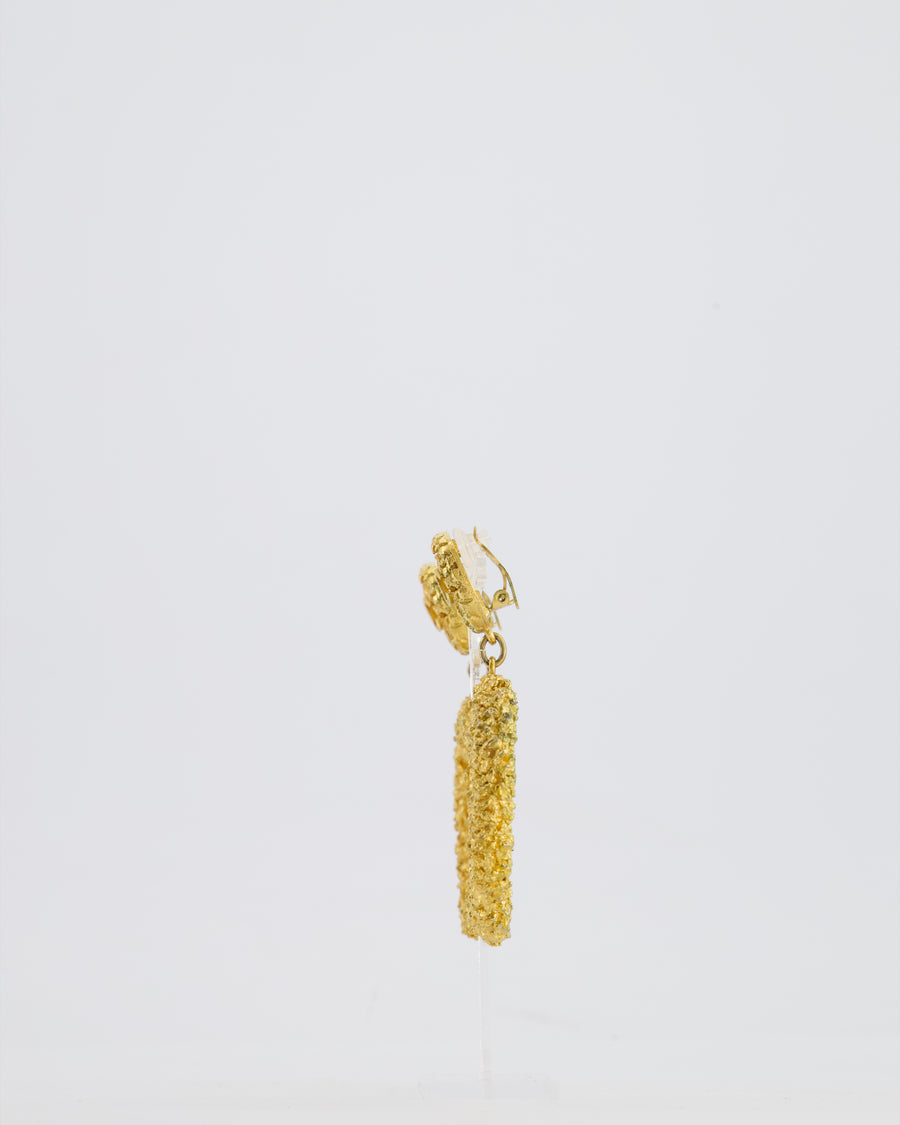 *SUPER RARE* Chanel 93C Lava Collection Gold Hoop Clip On Earrings with CC Logo Detail