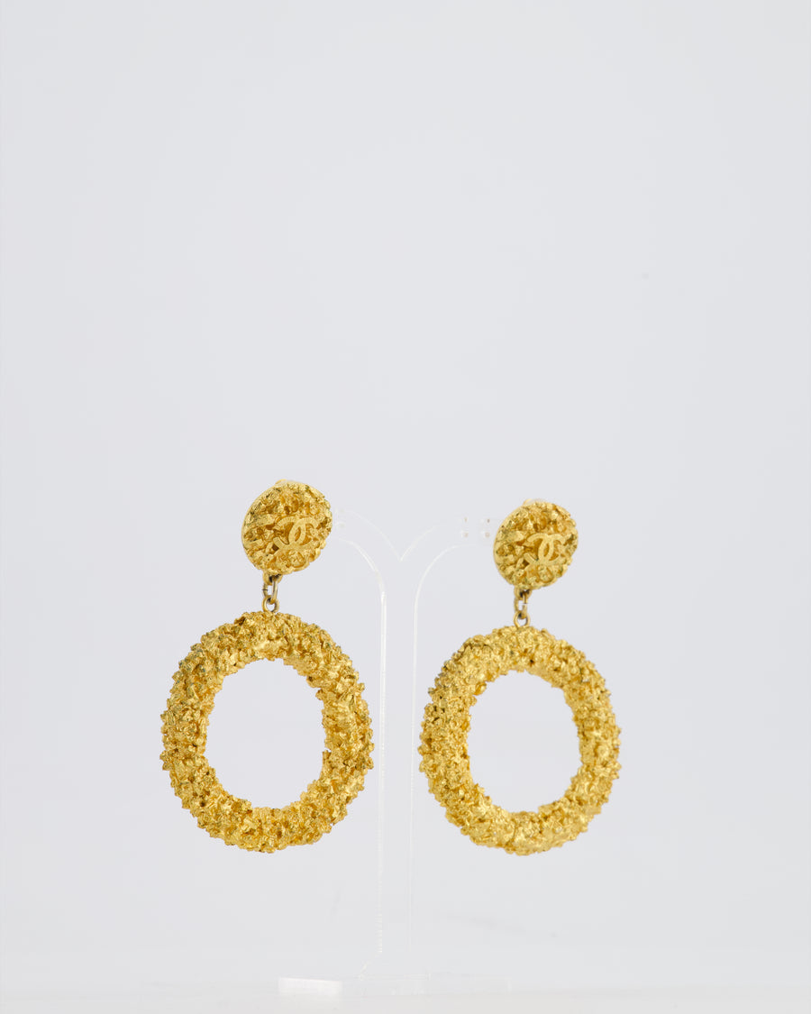 *SUPER RARE* Chanel 93C Lava Collection Gold Hoop Clip On Earrings with CC Logo Detail