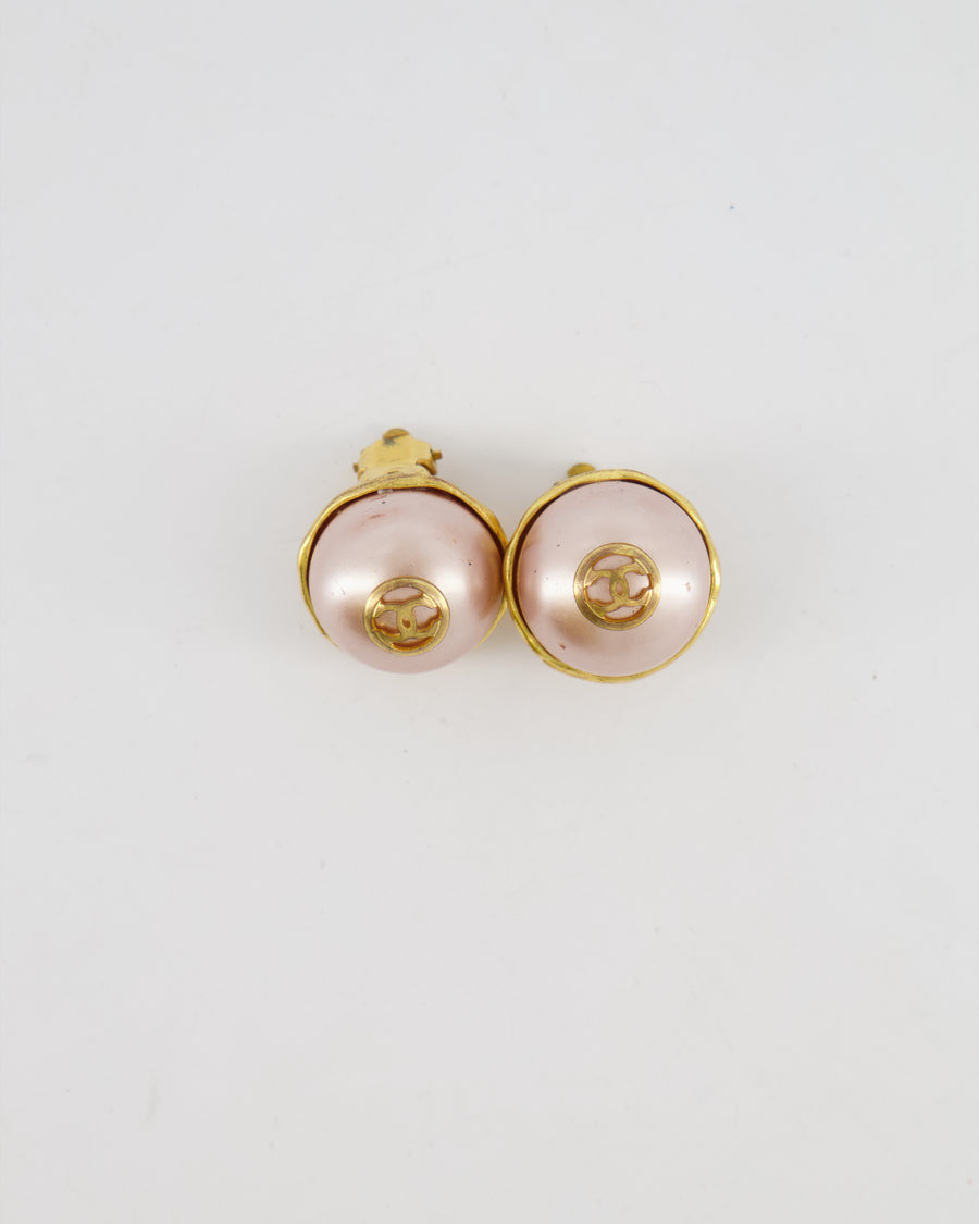 Chanel 2008 Vintage Rose Pearl and Gold CC Logo Small Round Clip On Earrings