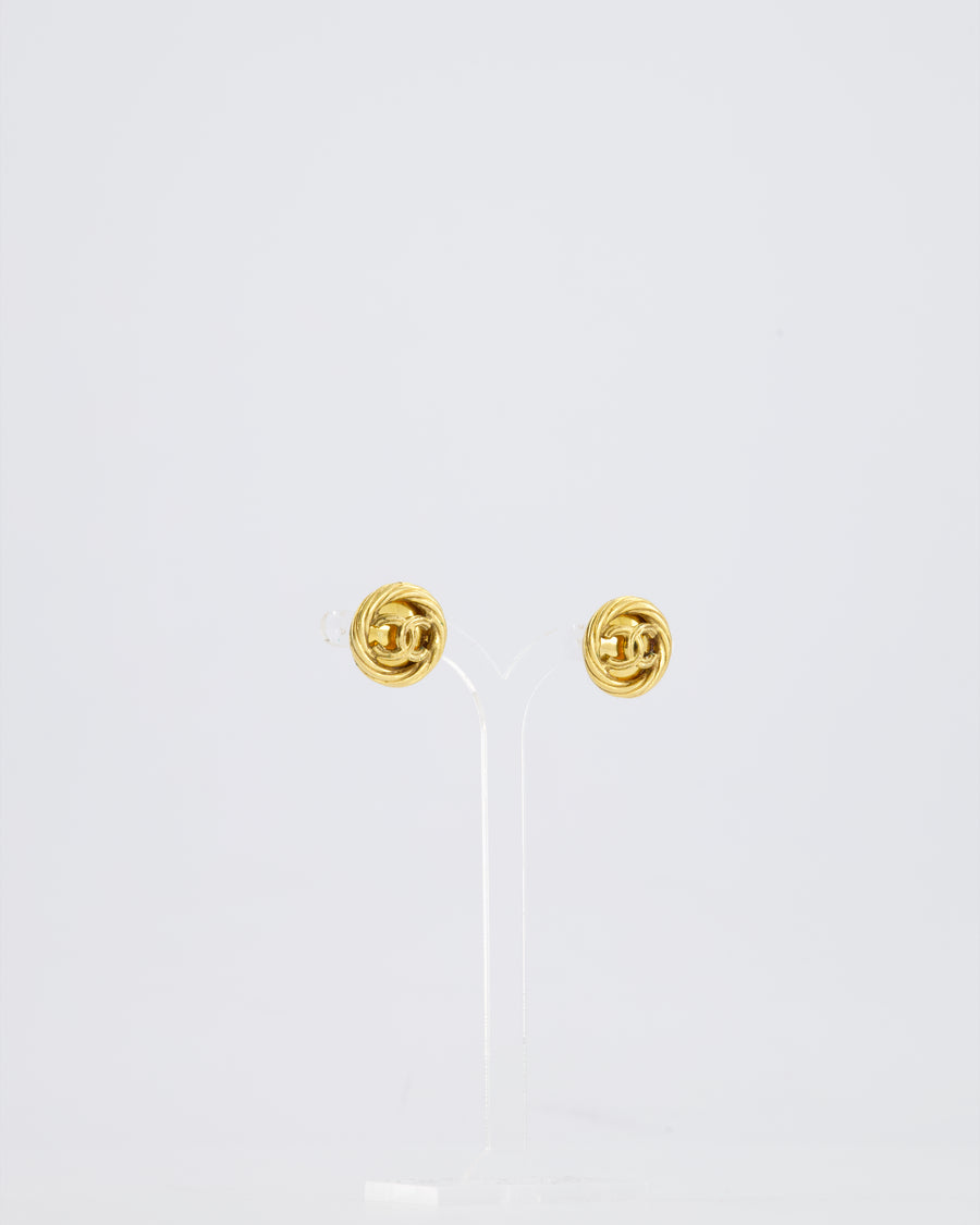 Chanel 93P Vintage Gold CC Logo Twisted Clip On Earrings