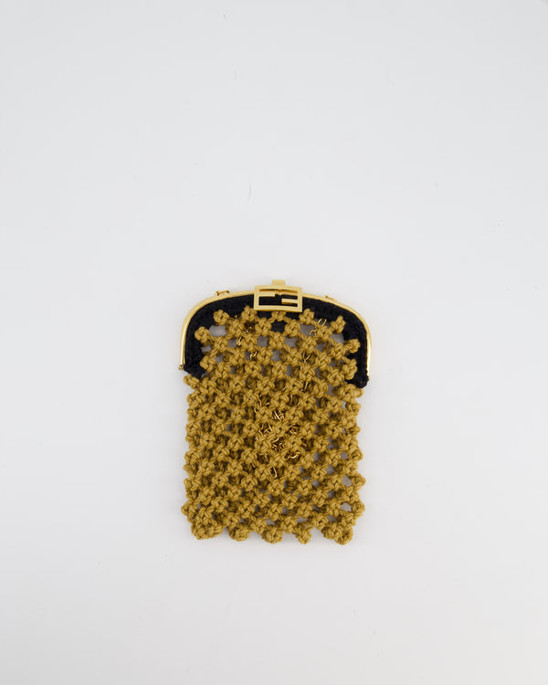 Fendi Baguette Phone Pouch in Natural Woven Raffia with a Chain