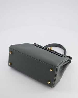 Hermès Kelly 25 Retourne Bag in Vert Amande Togo Leather with Gold Hardware