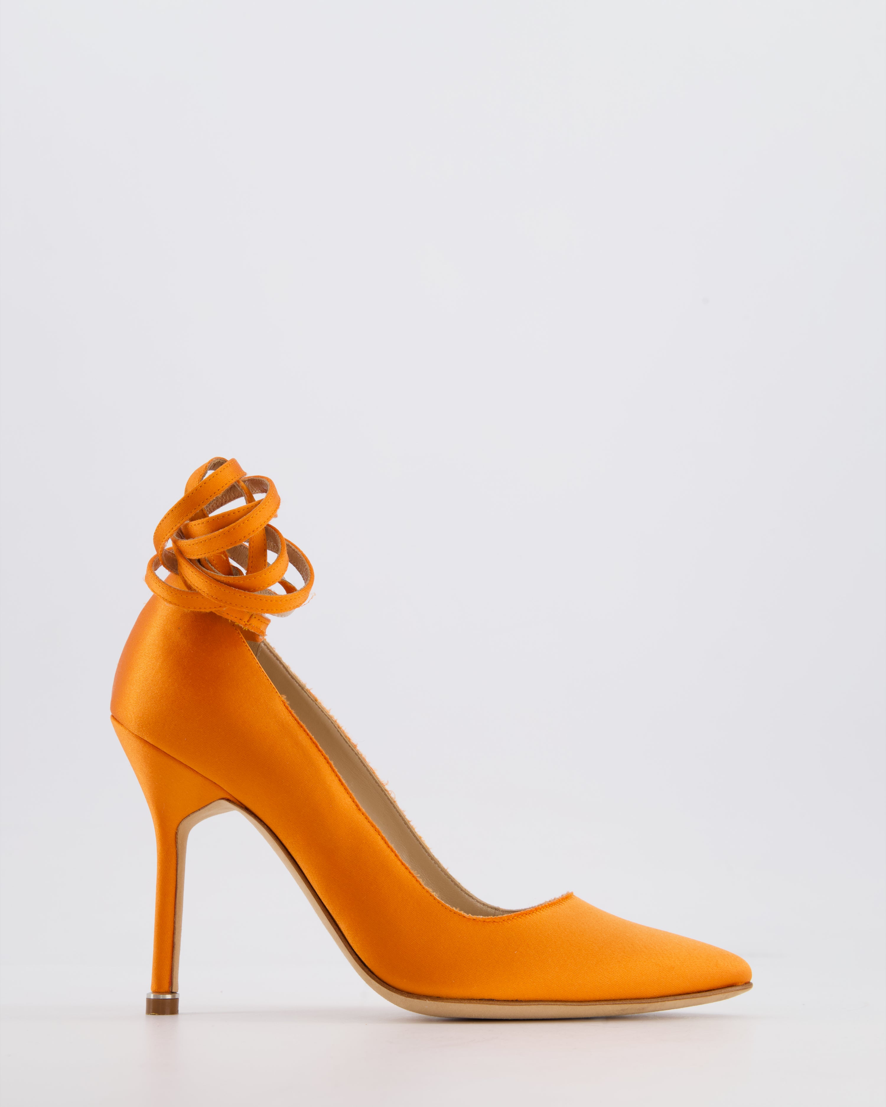 Manolo Blahnik x Vetements Orange Satin BB Heel 90 Size EU 35