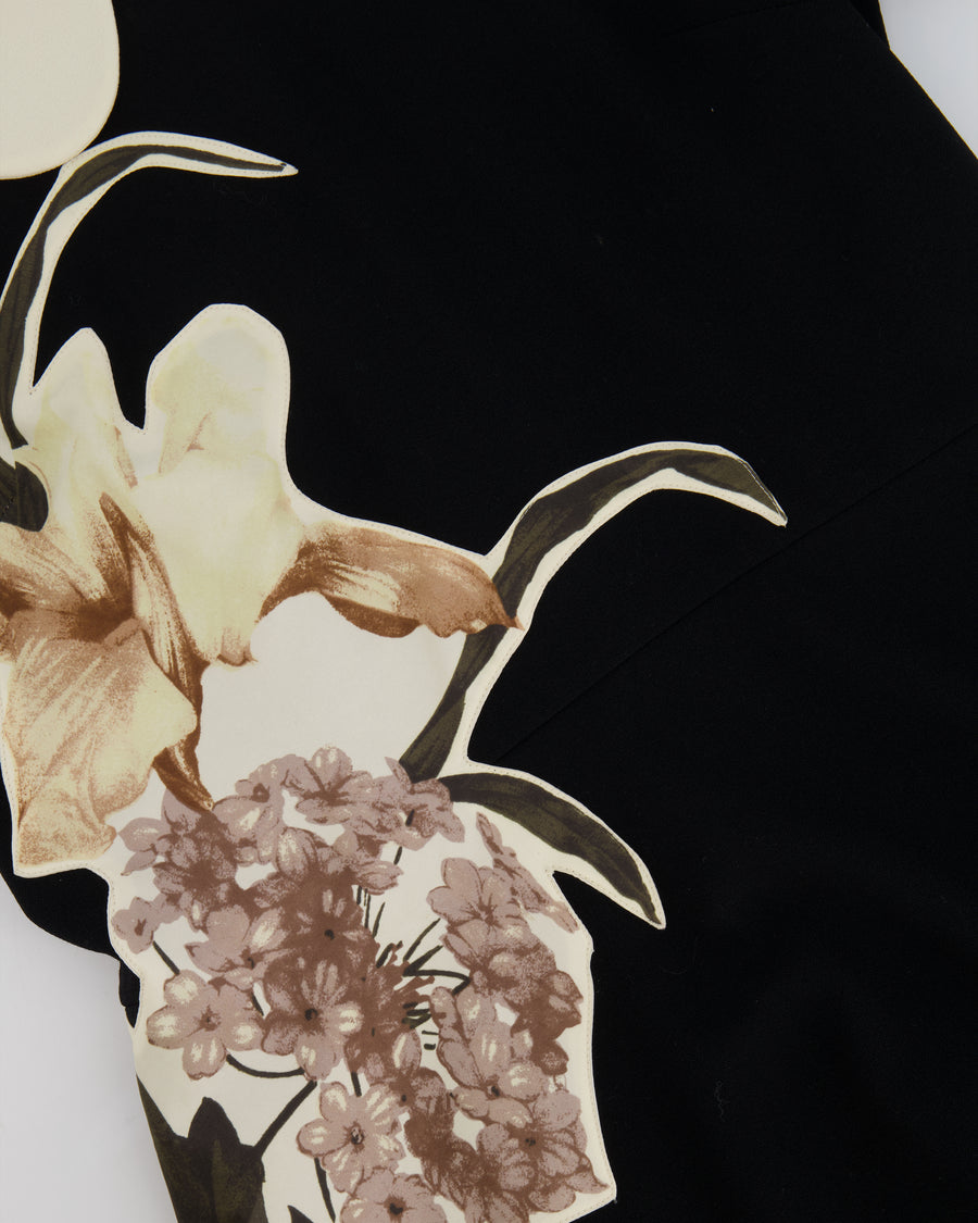 Valentino Black Short Sleeved Mini Dress with Floral Patch Detail and Cream Scalloped Collar Size IT 42 (UK 10)