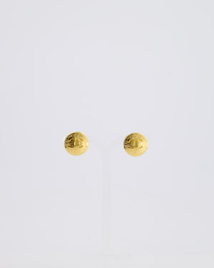 *HOT* Chanel Vintage Gold Medallion Starburst Clip On Earrings with CC Logo Detail