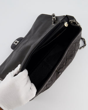 Chanel Black Vintage Jumbo Single Flap Bag in Lambskin Leather with Silver Hardware