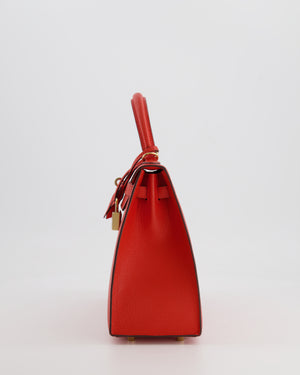 Hermès HSS Kelly 25 Verso Sellier Bag in Capucine Chèvre Mysore Leather and Gold Interior with Permabrass Hardware