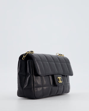 Chanel Black Vintage Mini Chocolate Bar Flap Bag In Lambskin Leather with Gold Hardware