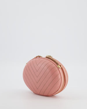 Chanel 2019 Pink Runway La Pausa Round Evening bag in Chevron with Gold Hardware and Charm Chain