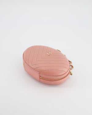 Chanel 2019 Pink Runway La Pausa Round Evening bag in Chevron with Gold Hardware and Charm Chain