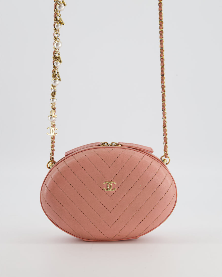 Chanel 2019 Pink Runway La Pausa Round Evening bag in Chevron with Gold Hardware and Charm Chain