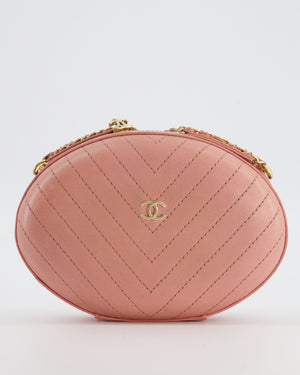Chanel 2019 Pink Runway La Pausa Round Evening bag in Chevron with Gold Hardware and Charm Chain