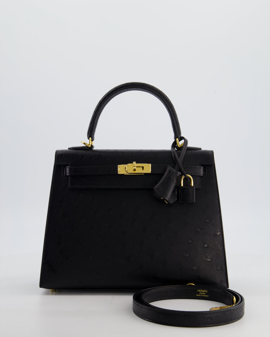 *SUPER RARE* Hermès Kelly 25 Sellier Bag in Noir Ostrich Leather with Gold Hardware